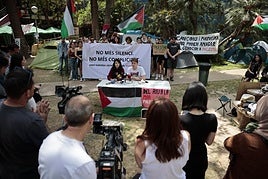 Acampada e la Universidad de Valencia en apoyo a Palestina el año pasado.