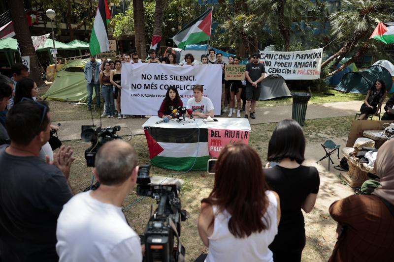 Acampada e la Universidad de Valencia en apoyo a Palestina el año pasado.