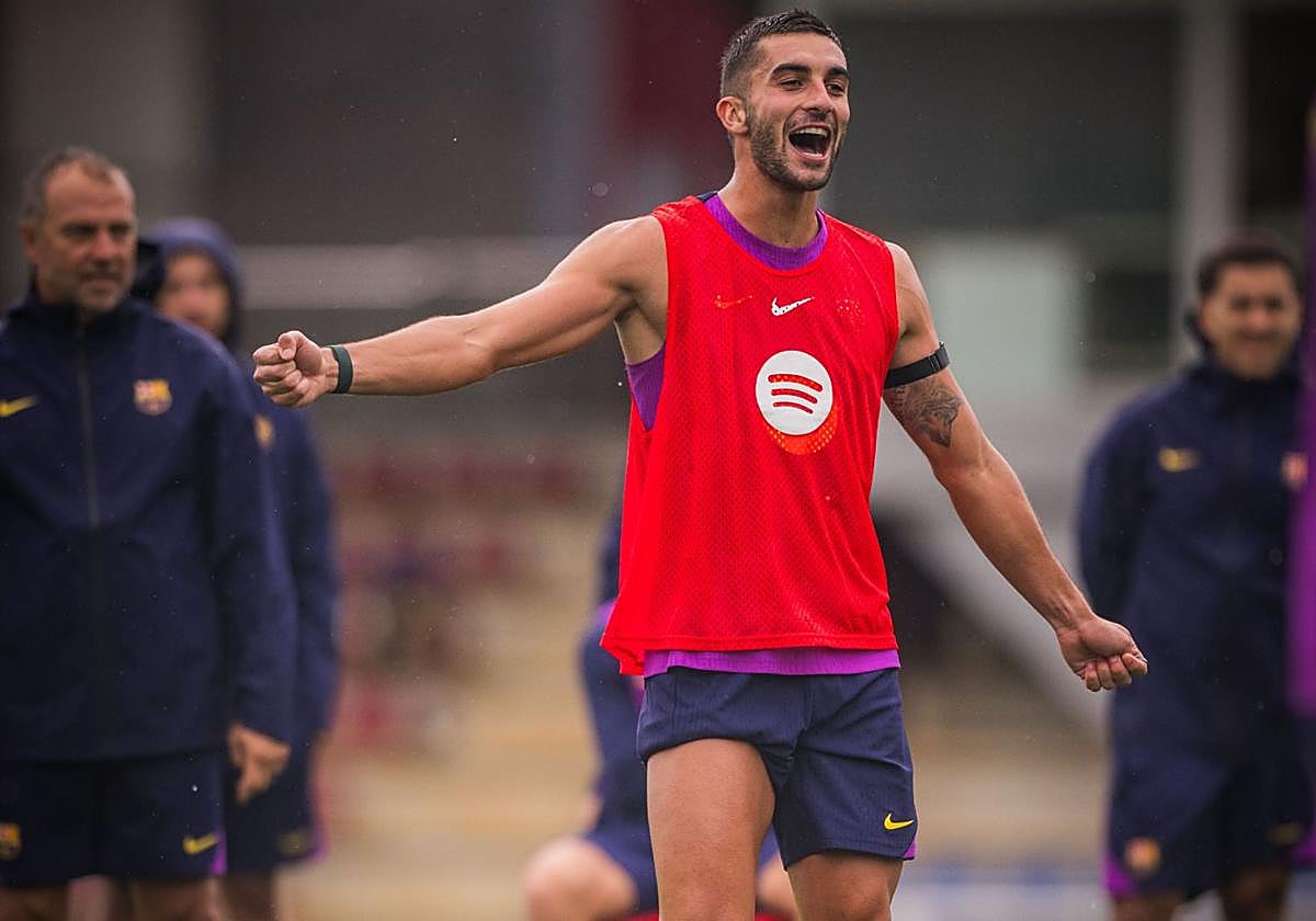 El exvalencianista Ferran Torres, en un entrenamiento con el Barça.