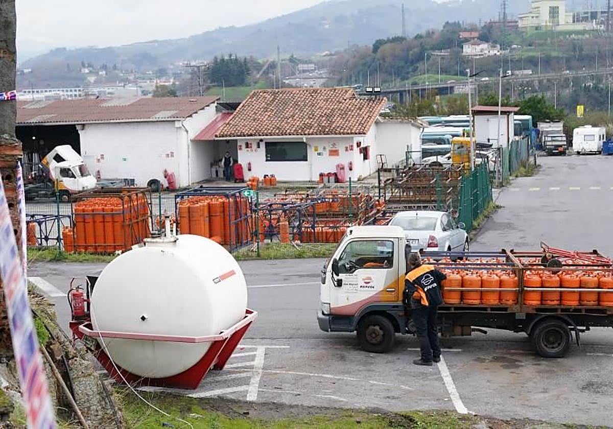 Depósito de bombonas de butano.