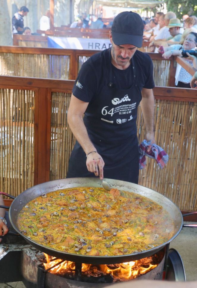 FOTOS | Concurso internacional de paella valenciana en Sueca