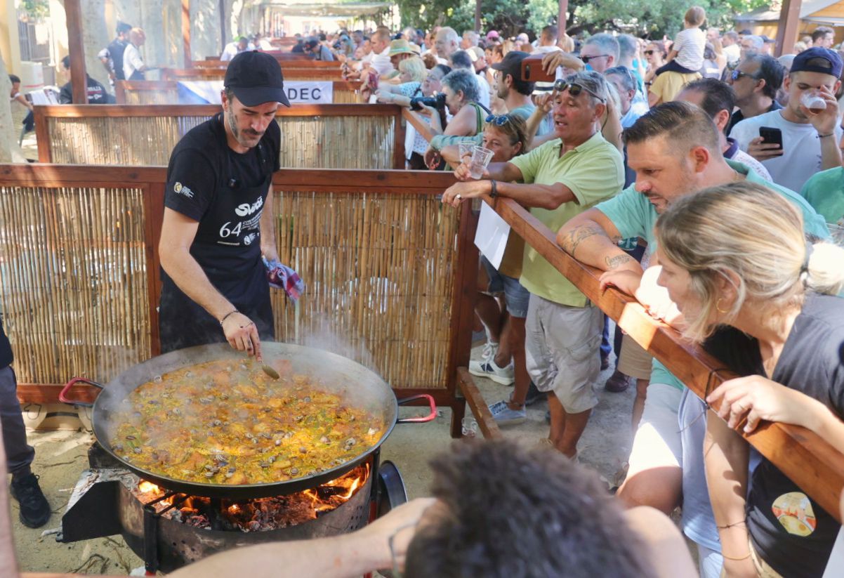 FOTOS | Concurso internacional de paella valenciana en Sueca