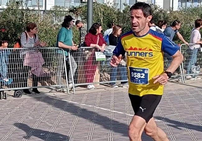 Jesús Coronado, durante su participación en una edición de la 15k Valencia Abierta al Mar.