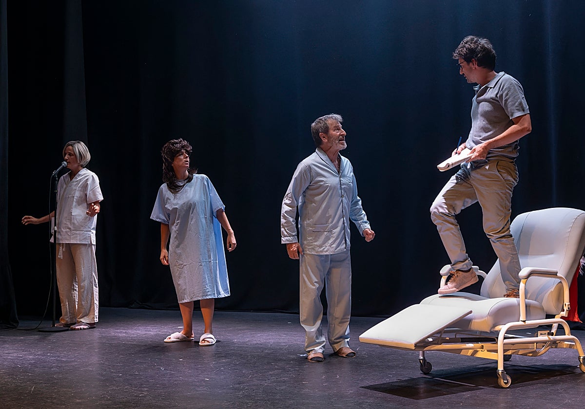 Teatro (no sólo) para 'boomers': la sociedad de los cuidados se sube a las tablas en Russafa