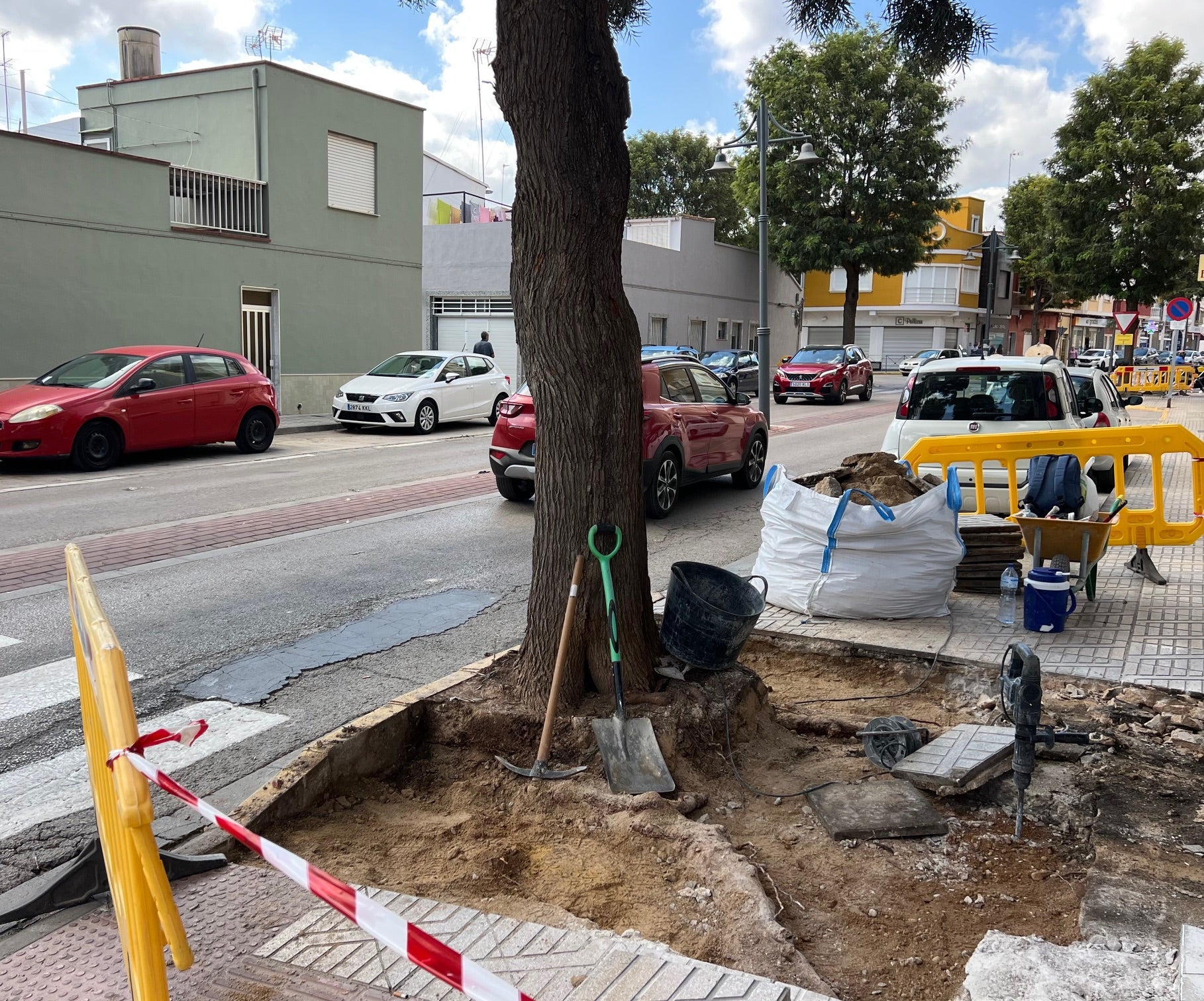 Benifaió pone en marcha obras de reparación en vías urbanas