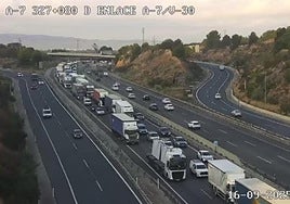 Atascos en la A-7 este martes, 16 de septiembre.