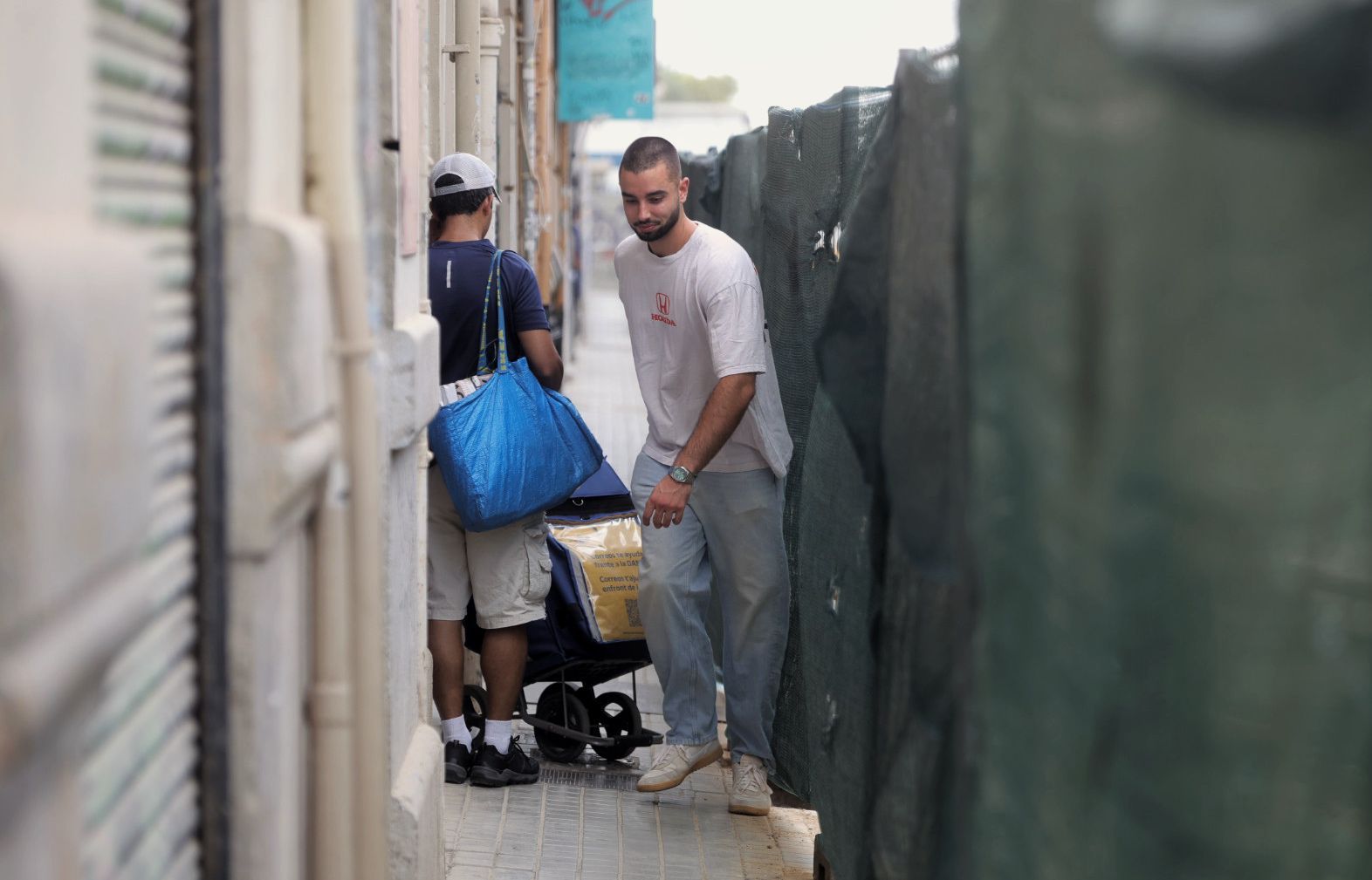 Obras en la calle Alicante de Valencia