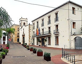 El Ayuntamiento de Ondara.
