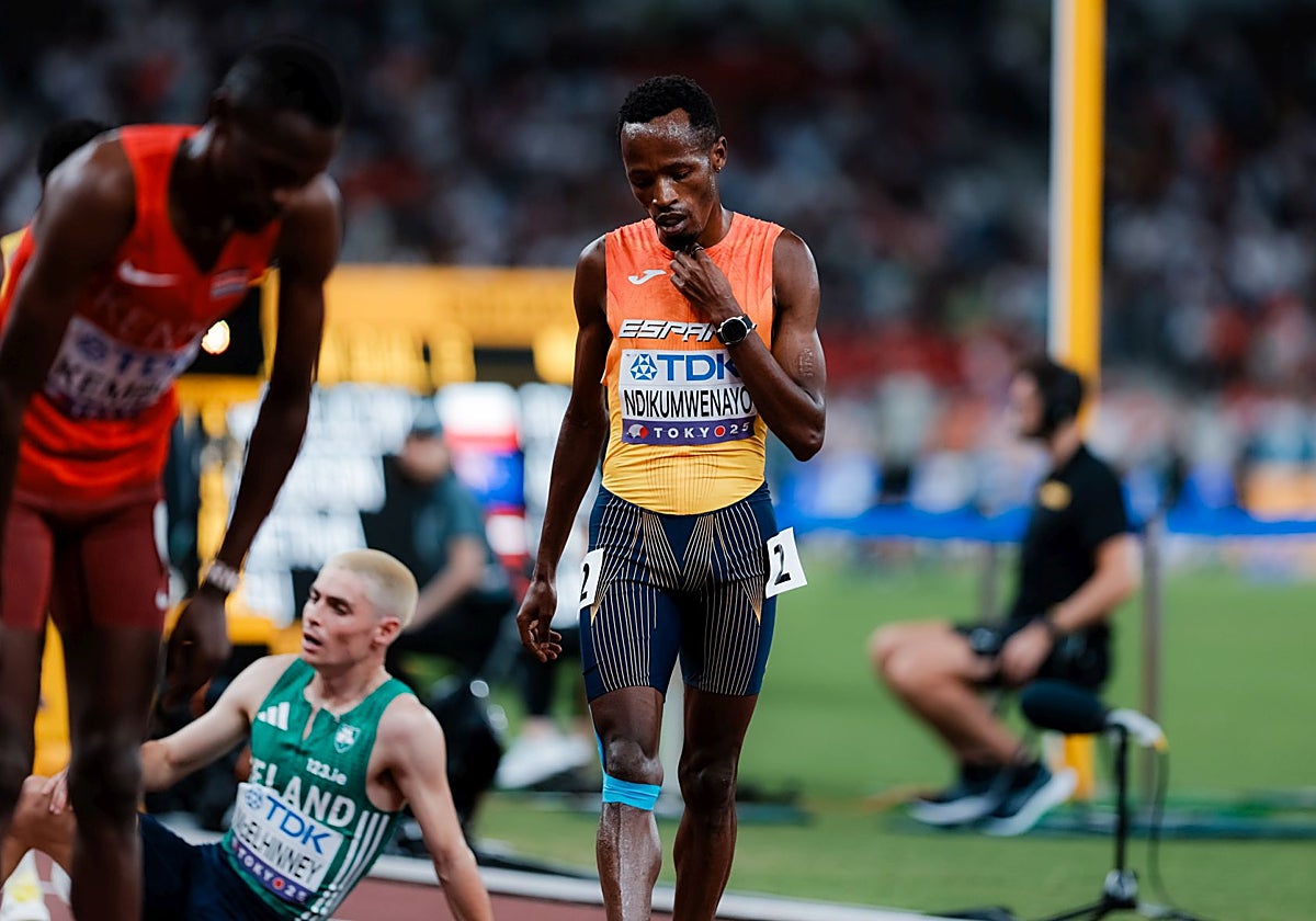 Ndikumwenayo tras el final de la carrera.