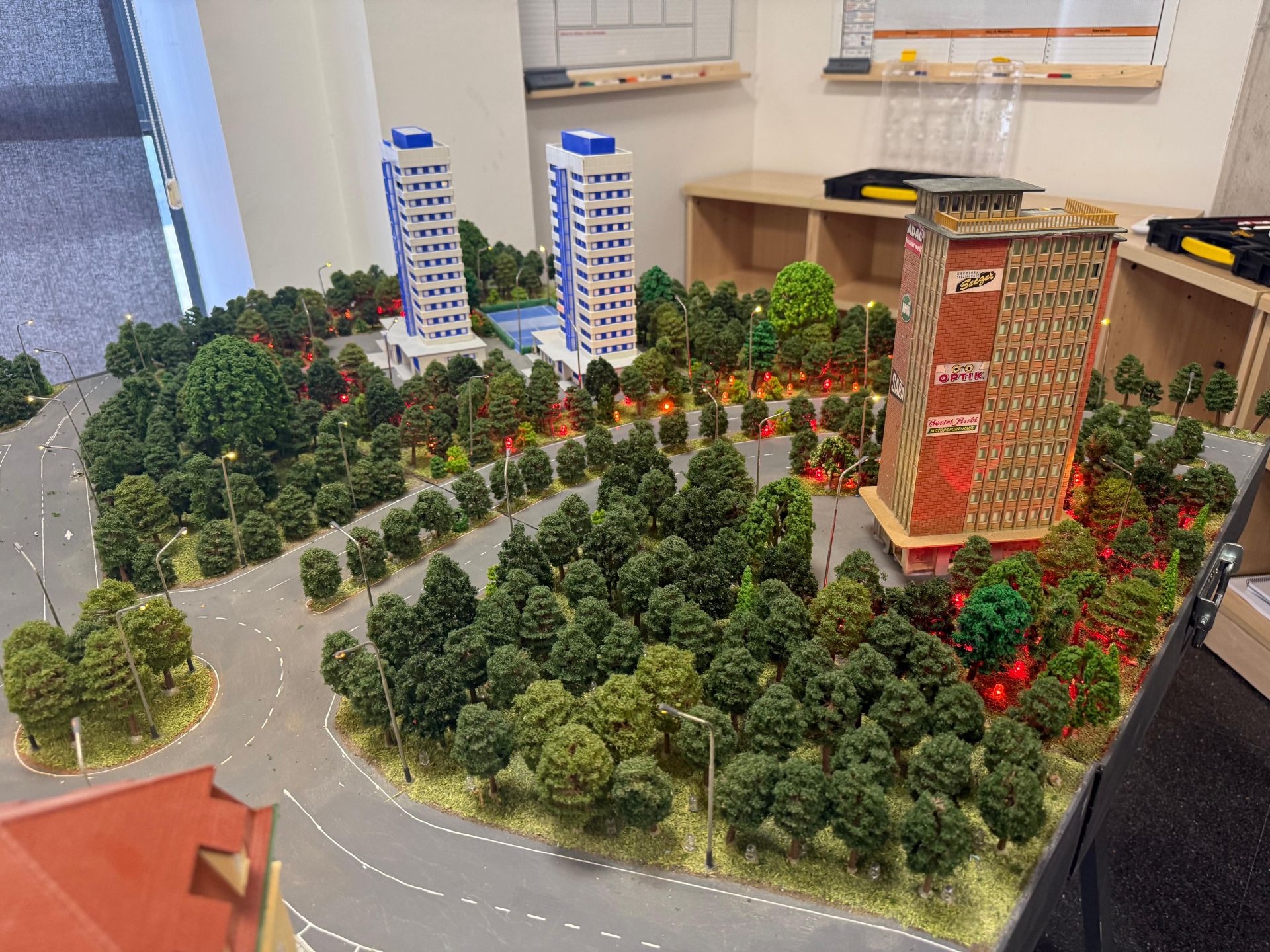 FOTOS | Miniaturas de Valencia contra incendios