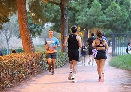 Corredores en el Jardín del Turia.