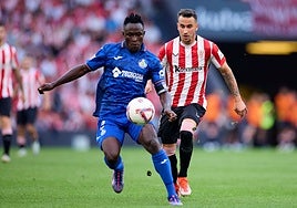 Djené, en un partido con el Getafe.