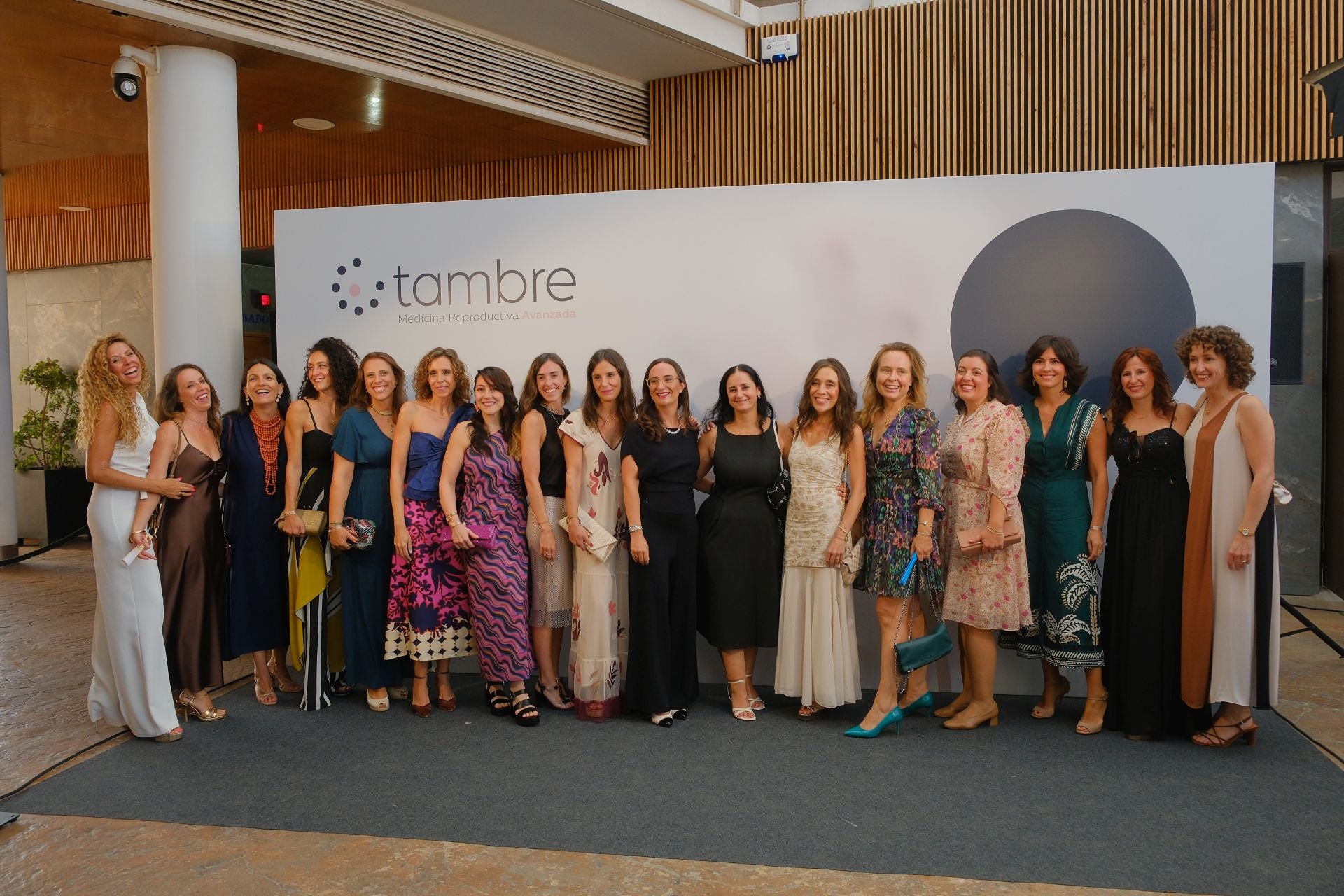 La clínica de fertilidad Tambre abre sus puertas en Alicante con una velada para recordar