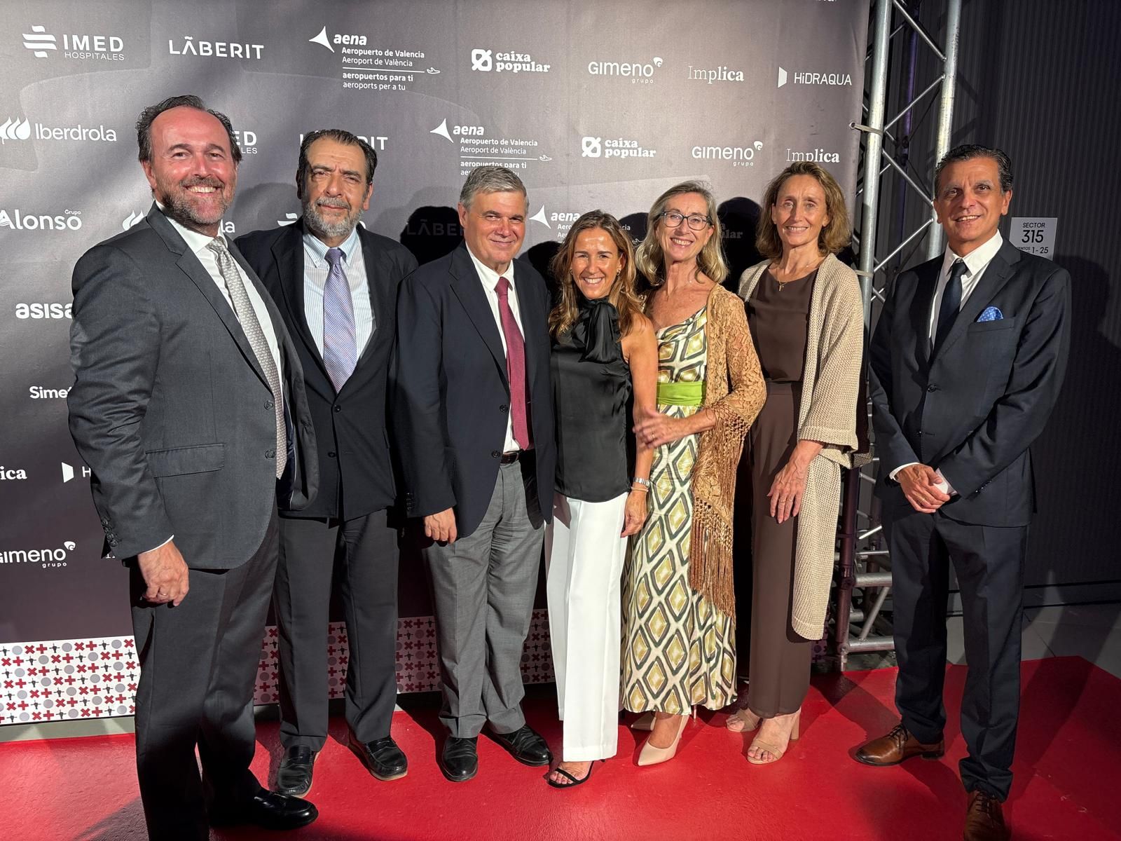 De izquierda a derecha, Mariano Aznar, Ignacio Tormo, Javier Viciano, Bárbara Díaz, María José Rodríguez, Pilar Theureau y Pablo Salazar.