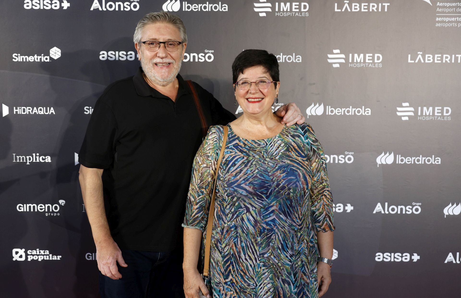 Pepe Esteve e Inmaculada Cerdá, académica de la Acadèmia Valenciana de la Llengua.