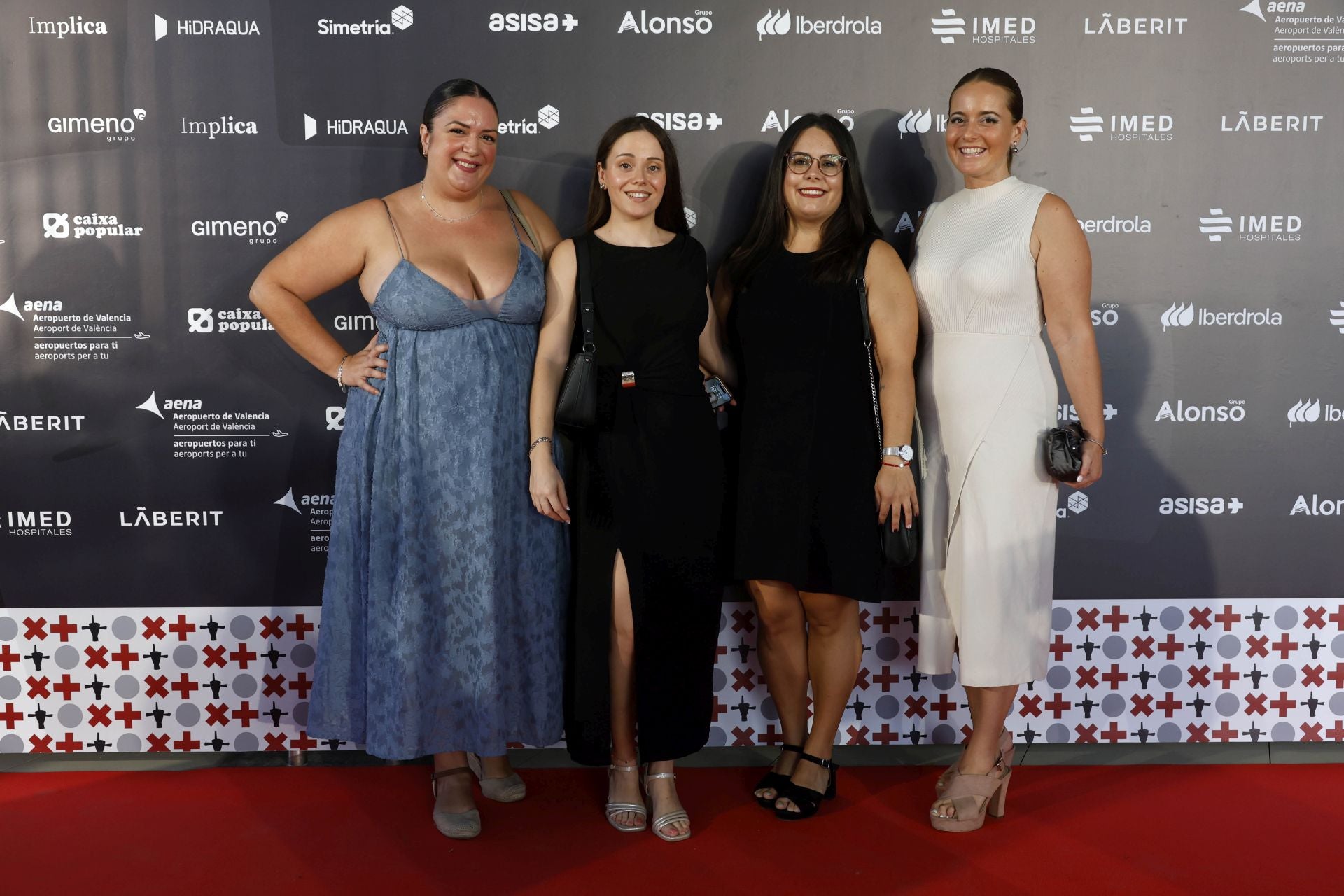 Sandra Villar, María Gil, Tania Moreno y Marta Sánchez, maestras del colegio Vil·la Romana de Catarroja.