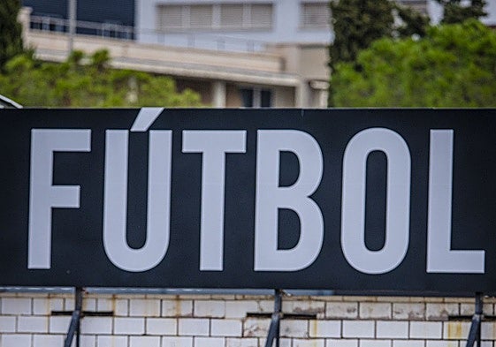 Corberán, en el entrenamiento de este viernes.