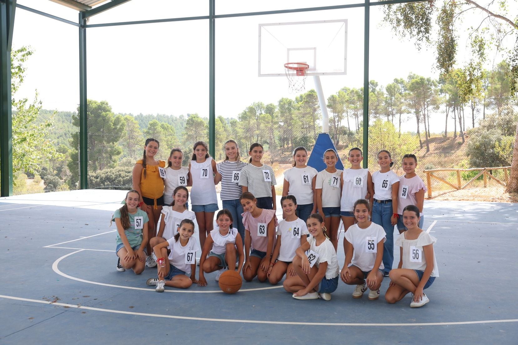 FOTOS | Las candidatas a fallera mayor infantil de Valencia se van de convivencia a Calvestra