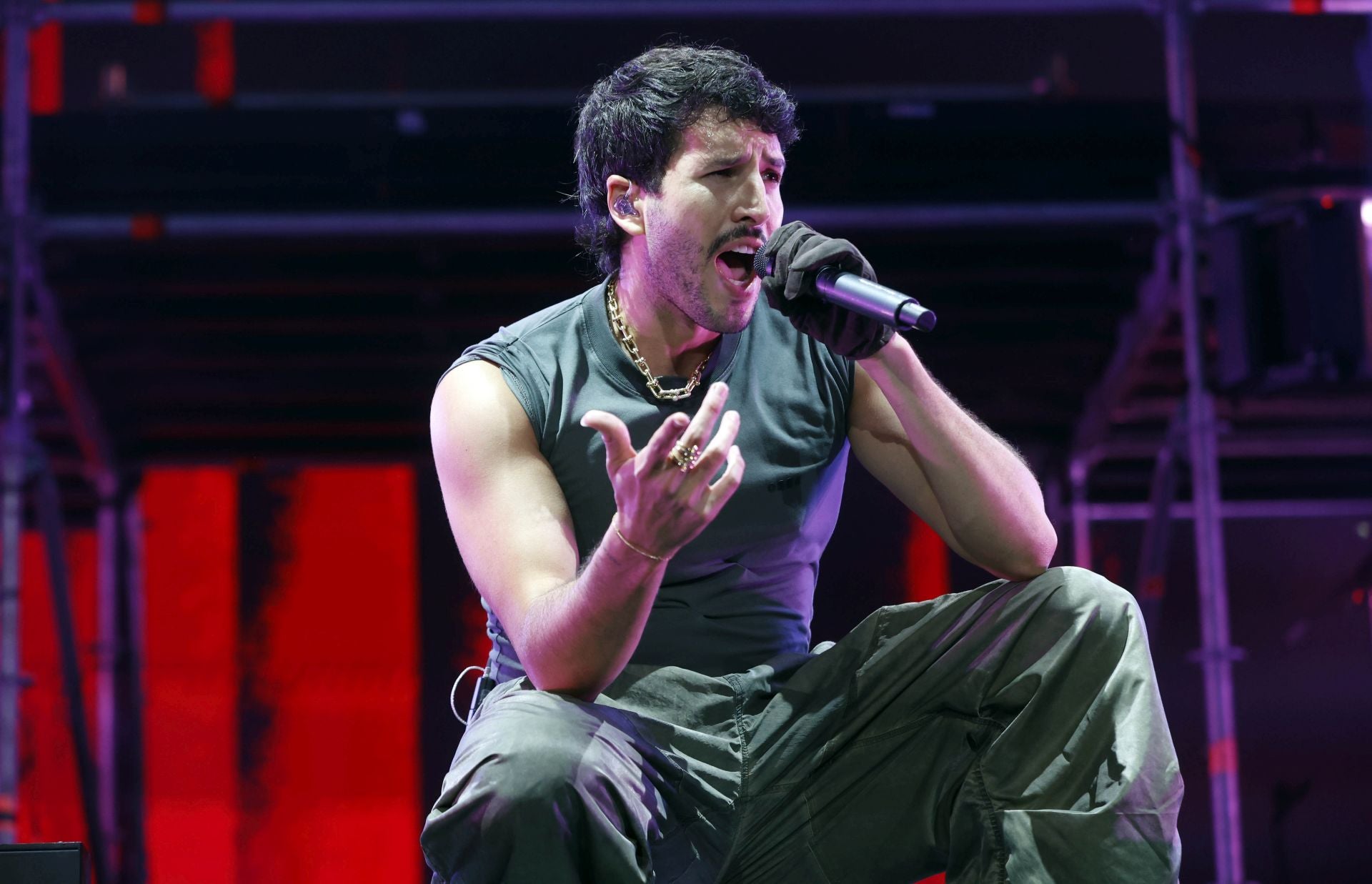 FOTOS | Así ha sido el concierto de Sebastián Yatra en el Roig Arena de Valencia