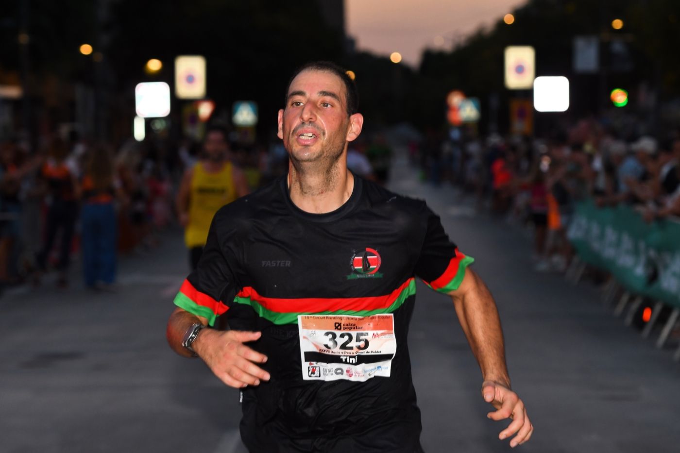 FOTOS | Búscate en la Volta a Peu Quart de Poblet 2025