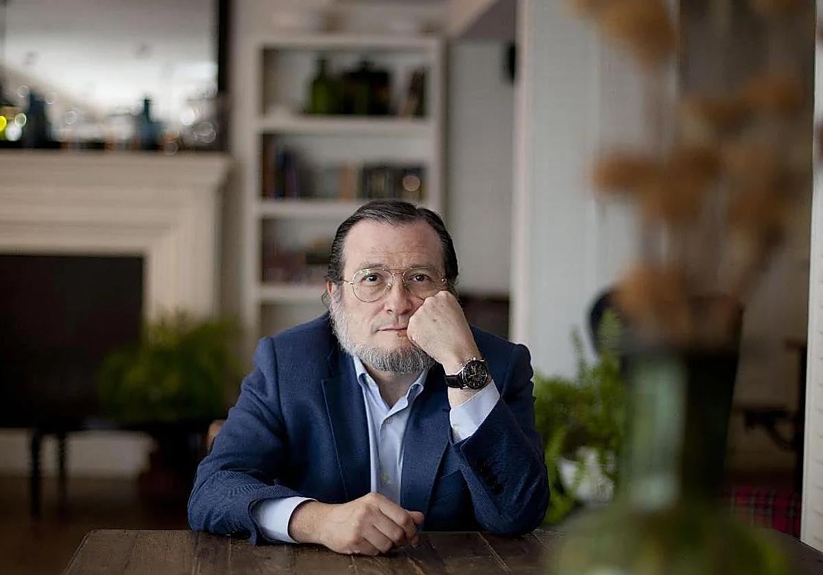 Santiago Niño Becerra.