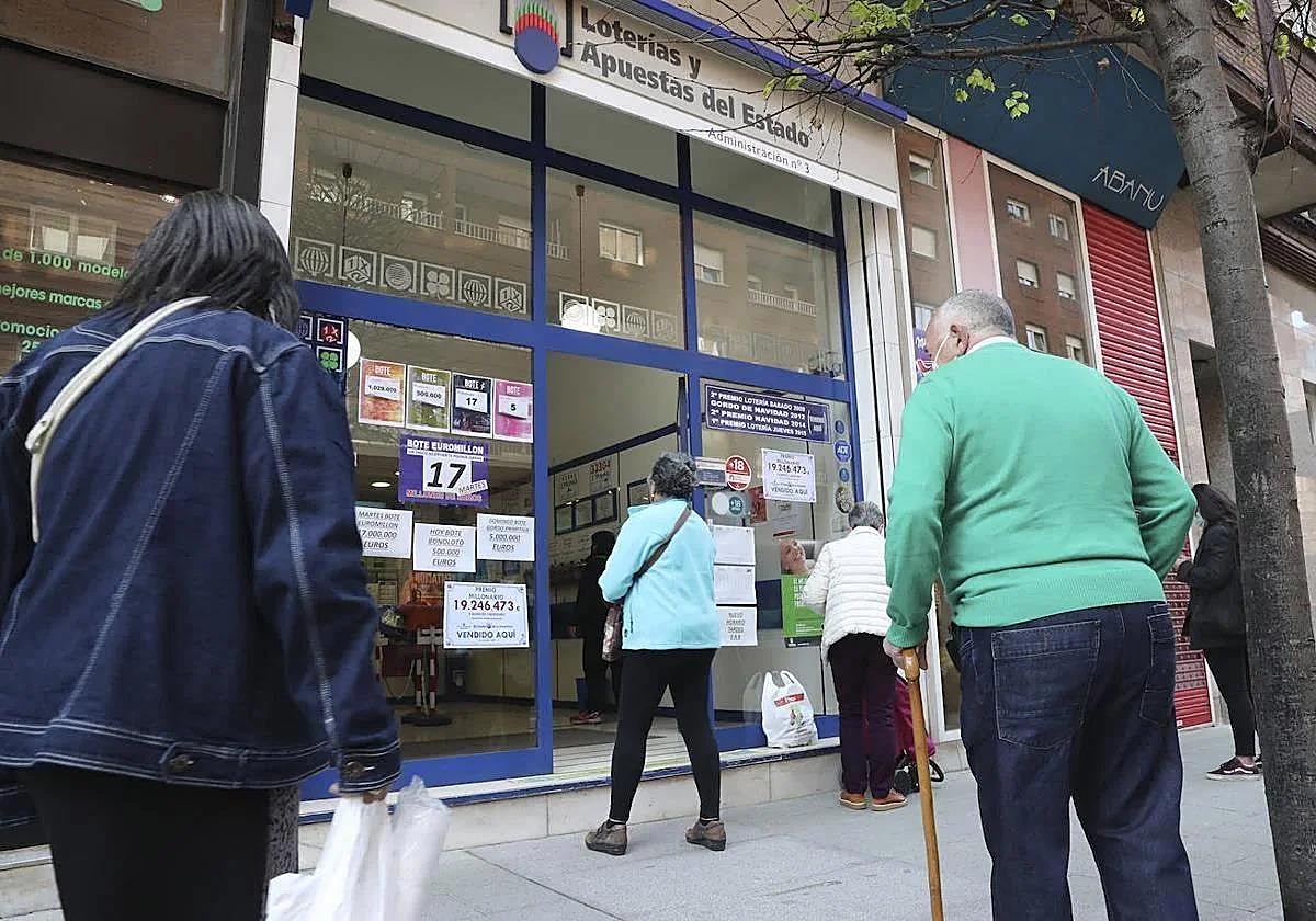 Jugadores de Loterías y Apuestas del Estado, imagen de archivo.