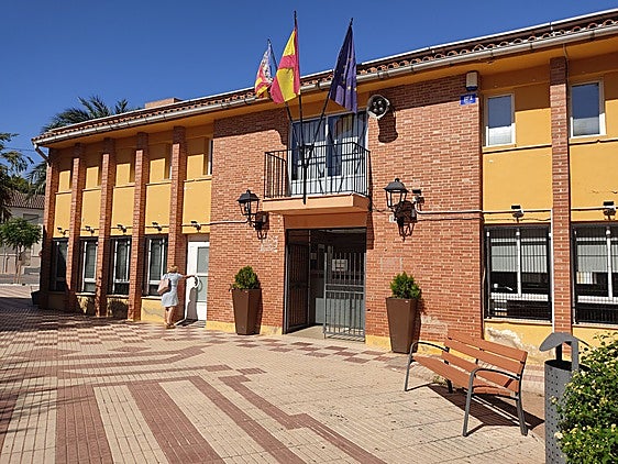 Favara devuelve casi 8 millones de euros de fondos para la reconstrucción al Gobierno