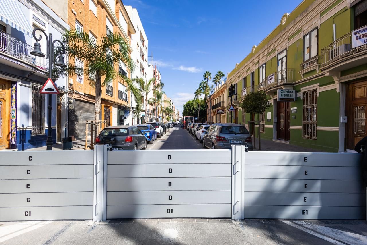 Aldaia prueba las nuevas compuertas contra los desbordamientos de la Saleta