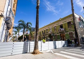 Prueba de las compuertas en una calle de Aldaia.