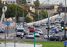 Salida por la Pista de Silla, en la pasada operación retorno de las vacaciones de verano.