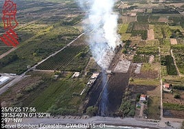 Incendio de vegetación en Burriana.