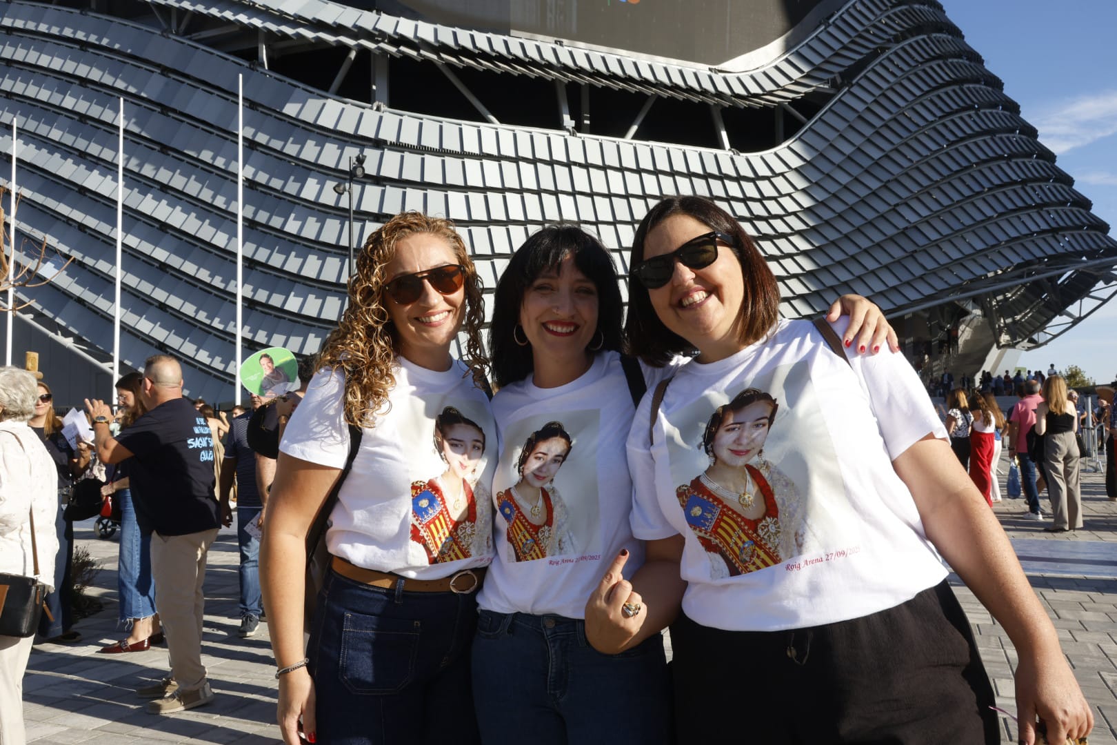 FOTOS | Las mejores imágenes de la gala fallera en el Roig Arena