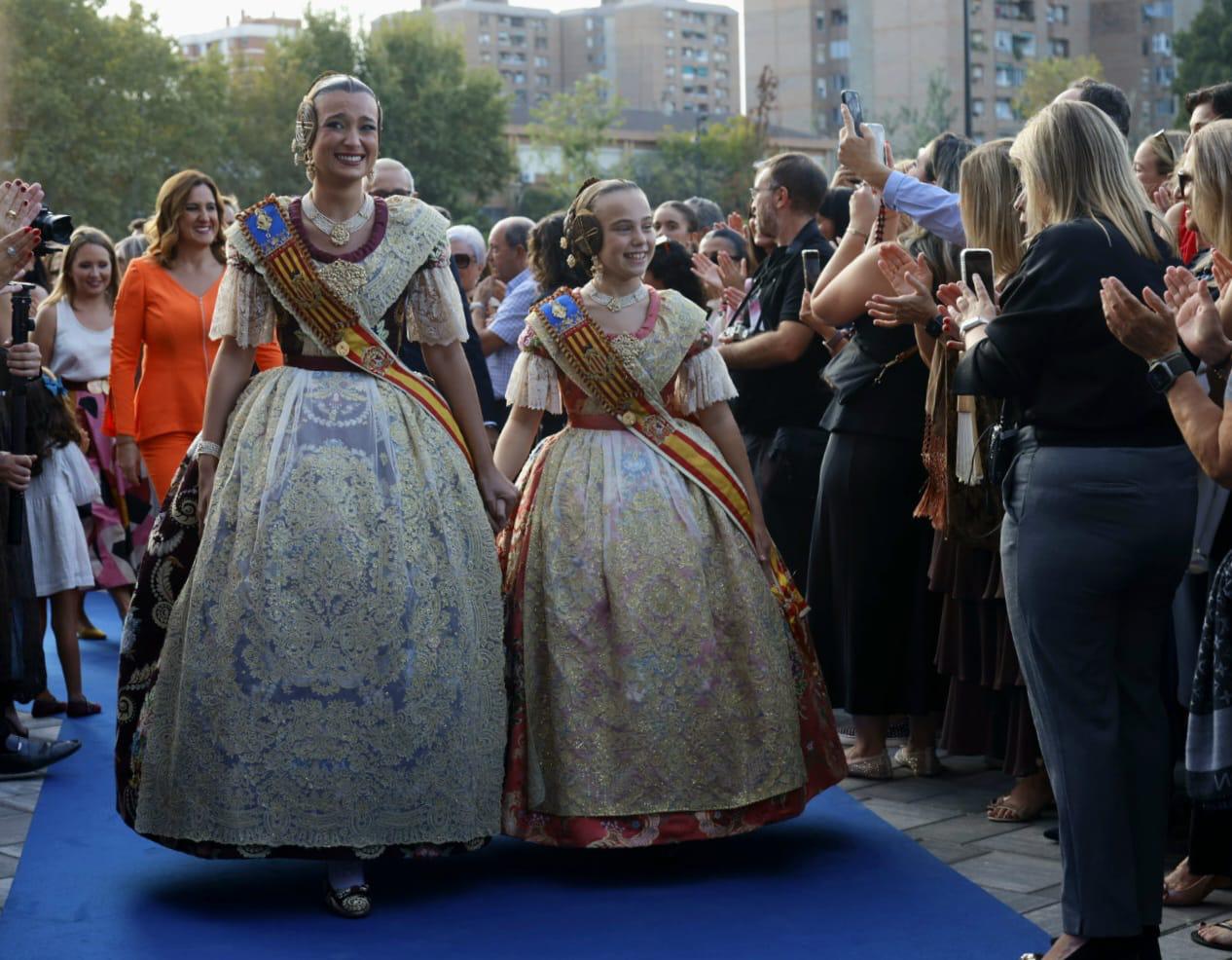 FOTOS | Las mejores imágenes de la gala fallera en el Roig Arena