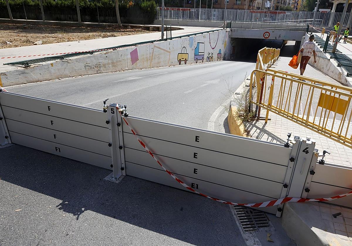 Aldaia activa las barreras contra los desbordamientos