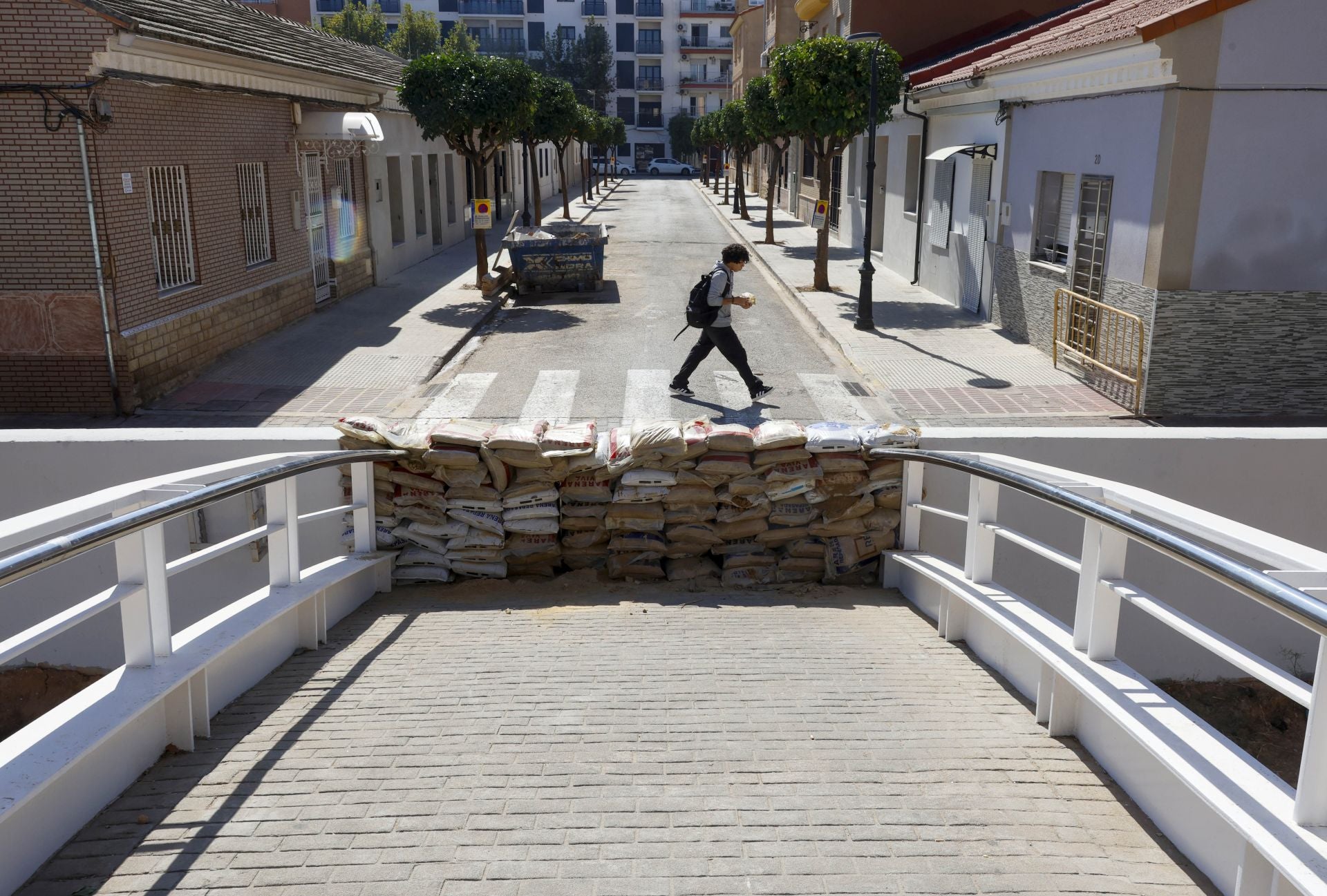 Aldaia activa las barreras contra los desbordamientos