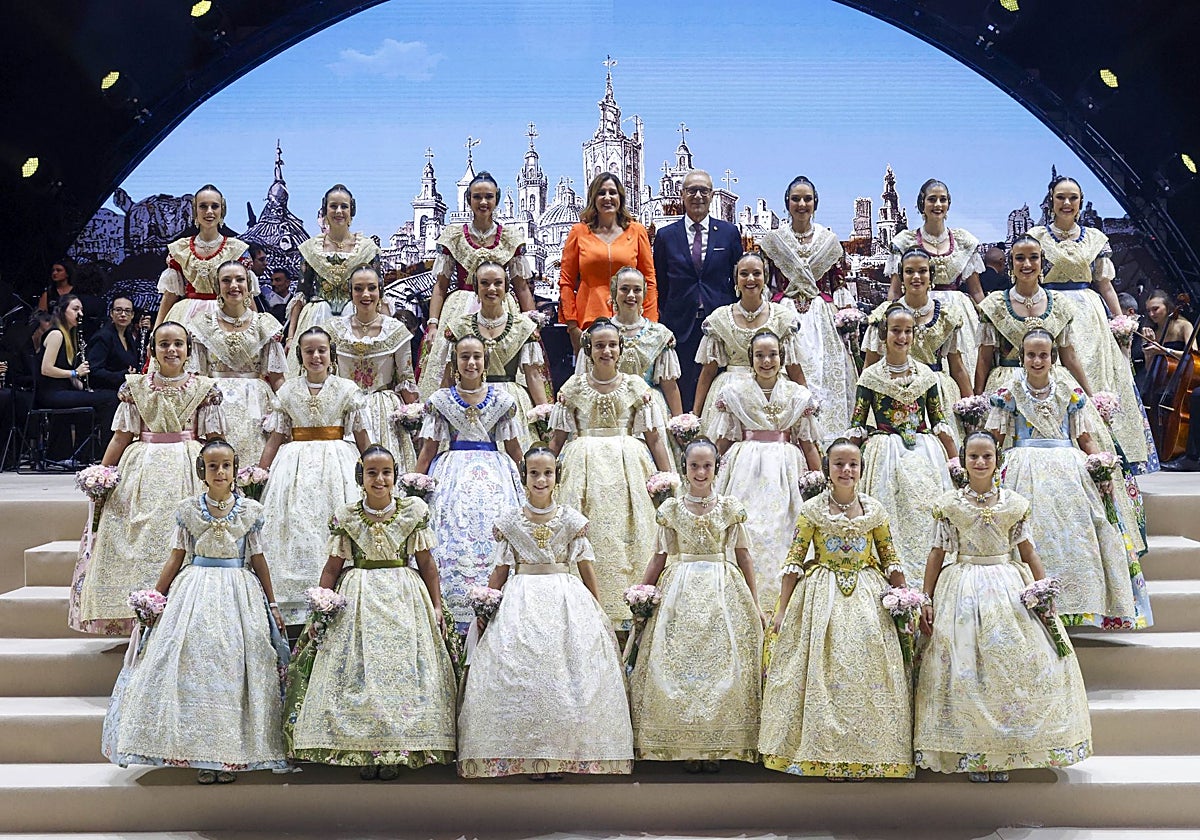 Foto de familia de las cortes de honor de 2026.