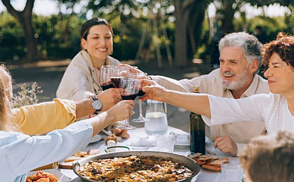 Imagen después - El arroz en Alicante y sus doce siglos de historia: del fin medicinal de los árabes a las Estrellas Michelin