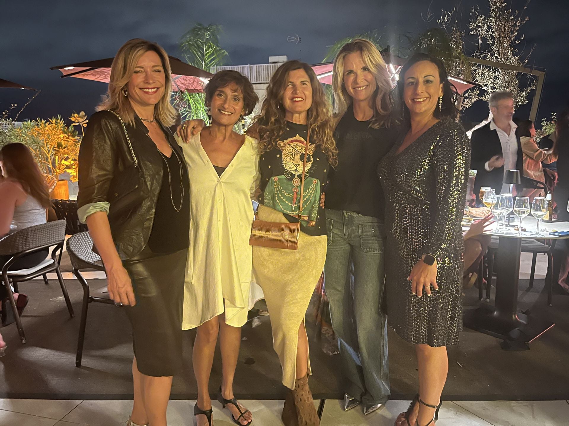 Susana Lloret, Shyamala Duraisingam, Laura Caballero, Regina García.