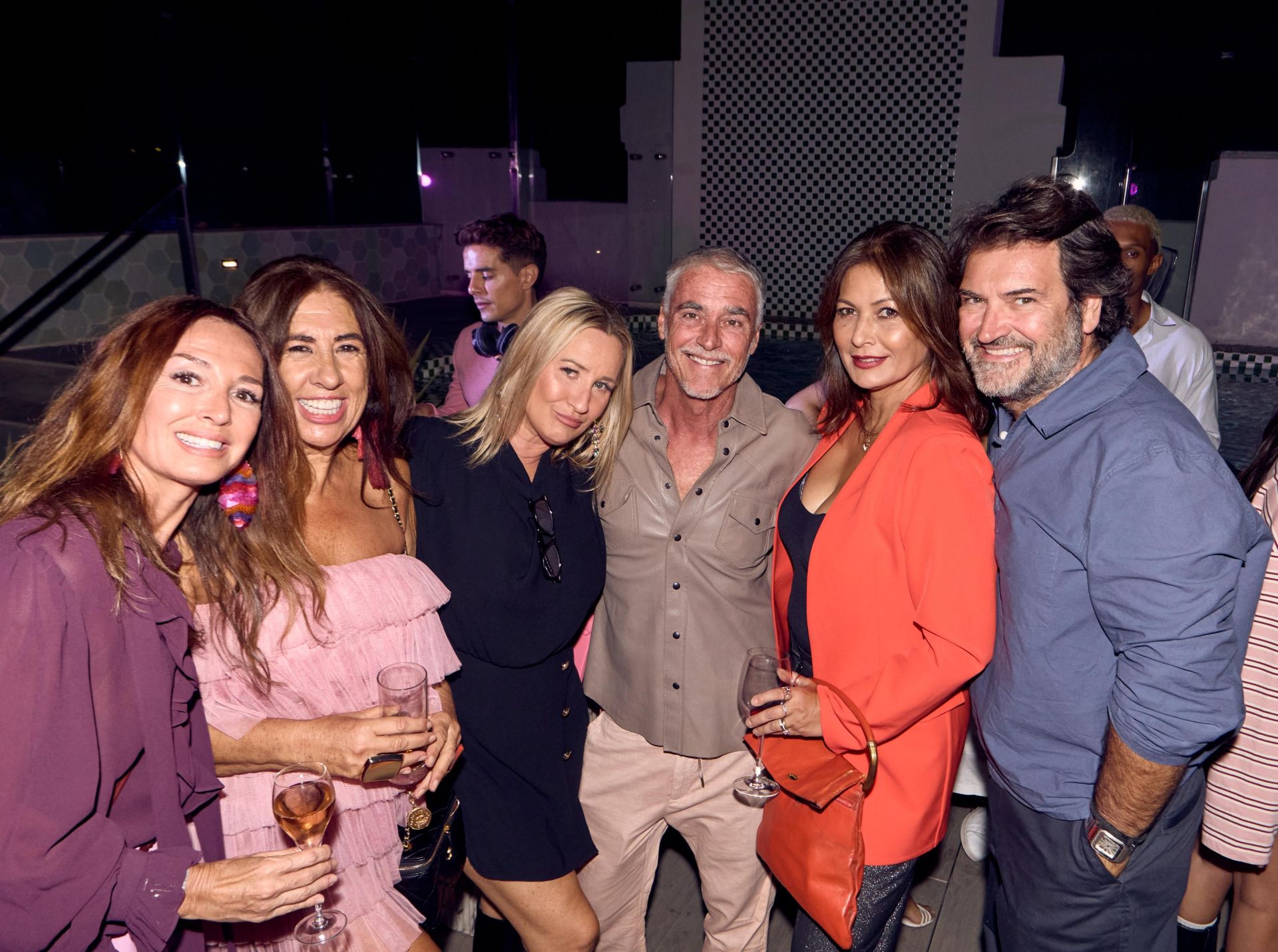 Manuela Morales, María José Solaz, Eva Rubio, Carlos Serra, Elisabeth Lanares y Víctor Nebot.