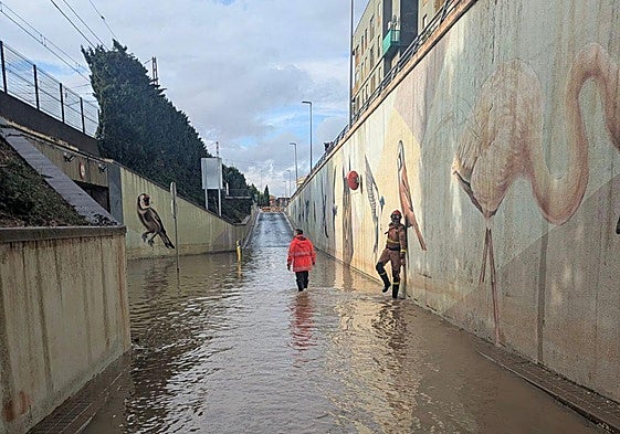 El alcantarillado aguanta en l'Horta pero los túneles se inundan por las tormentas