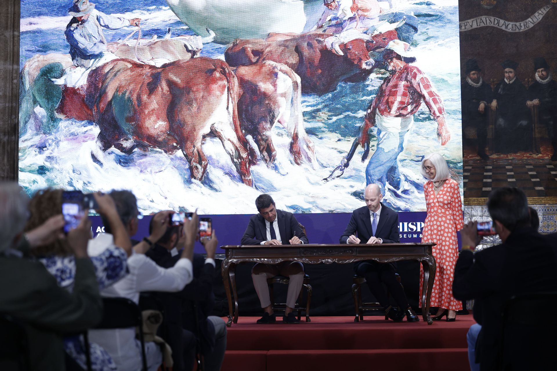 Firma del convenito entre la Generalitat y la Hispanic Society en el antiguo edificio de Correos.