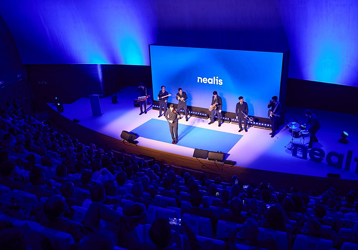 Evento de Nealis en Palau de Les Arts