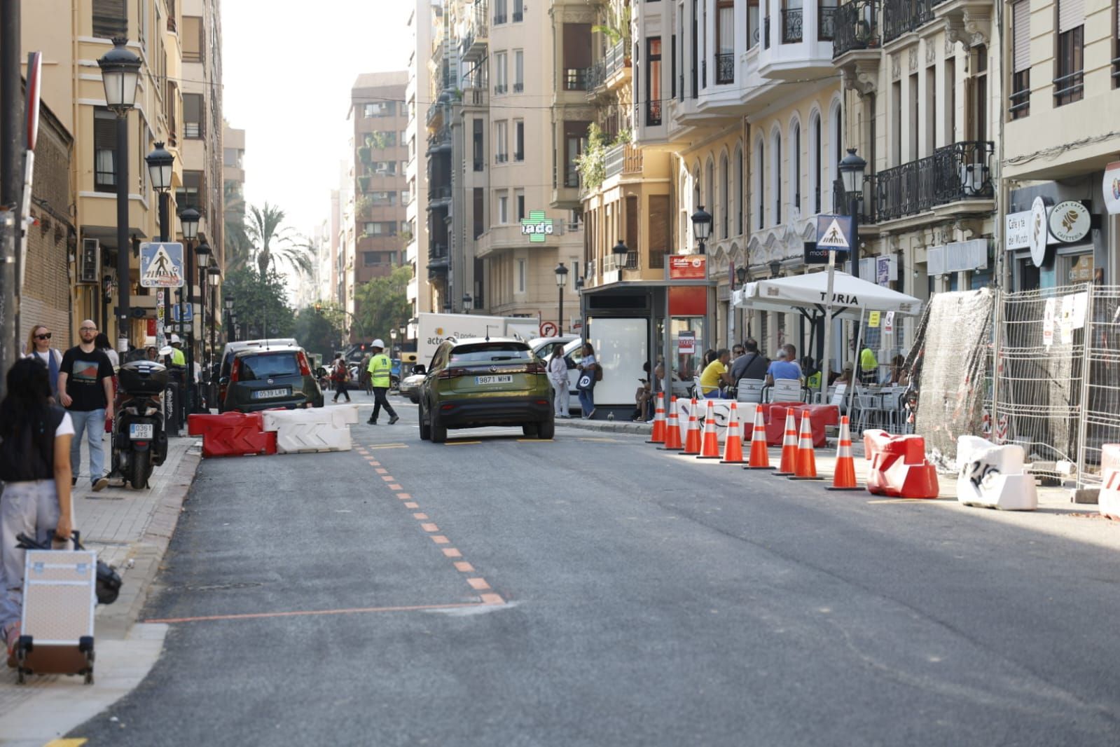 Reapertura de la calle Alicante tras las obras