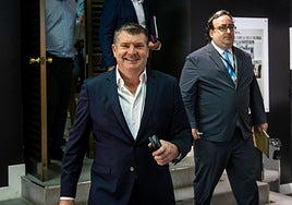 Ron Gourlay, tras una rueda de prensa en Mestalla.