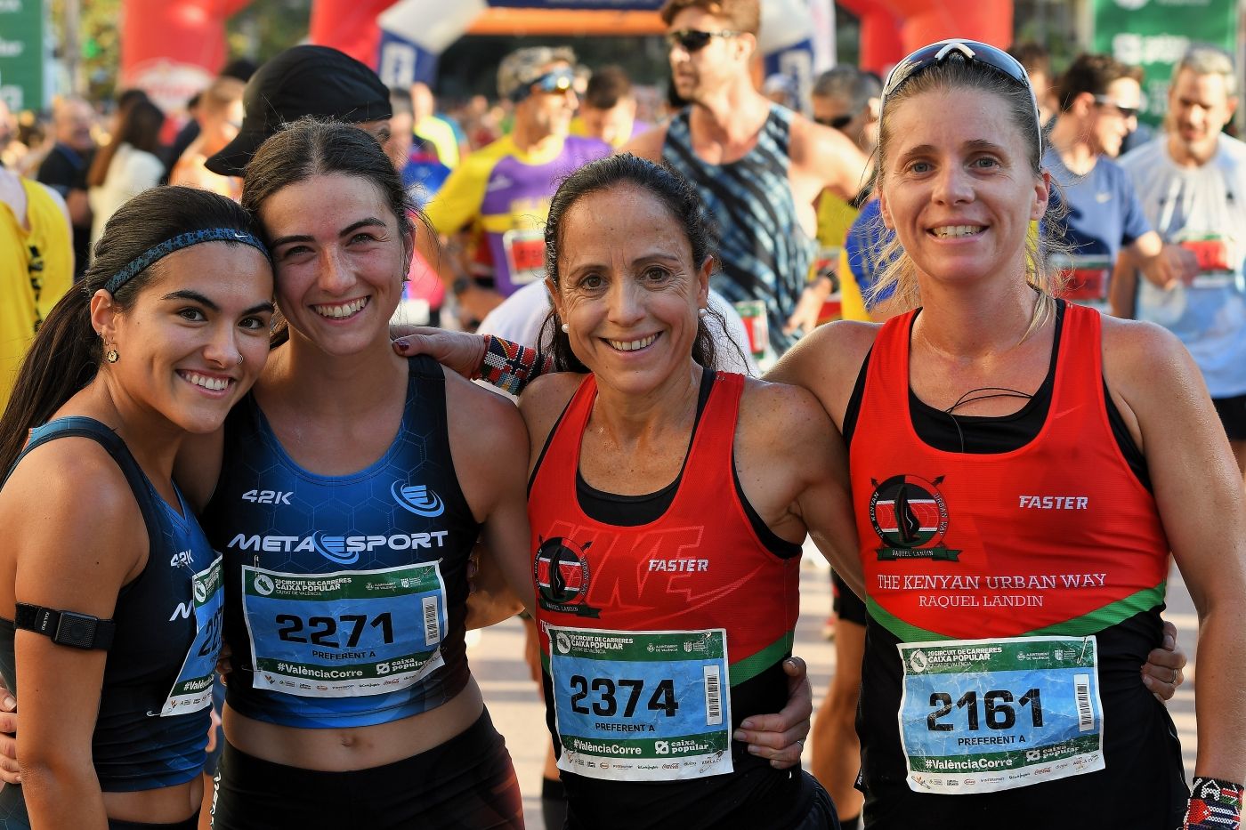 Búscate en la XV Volta a Peu de les Falles