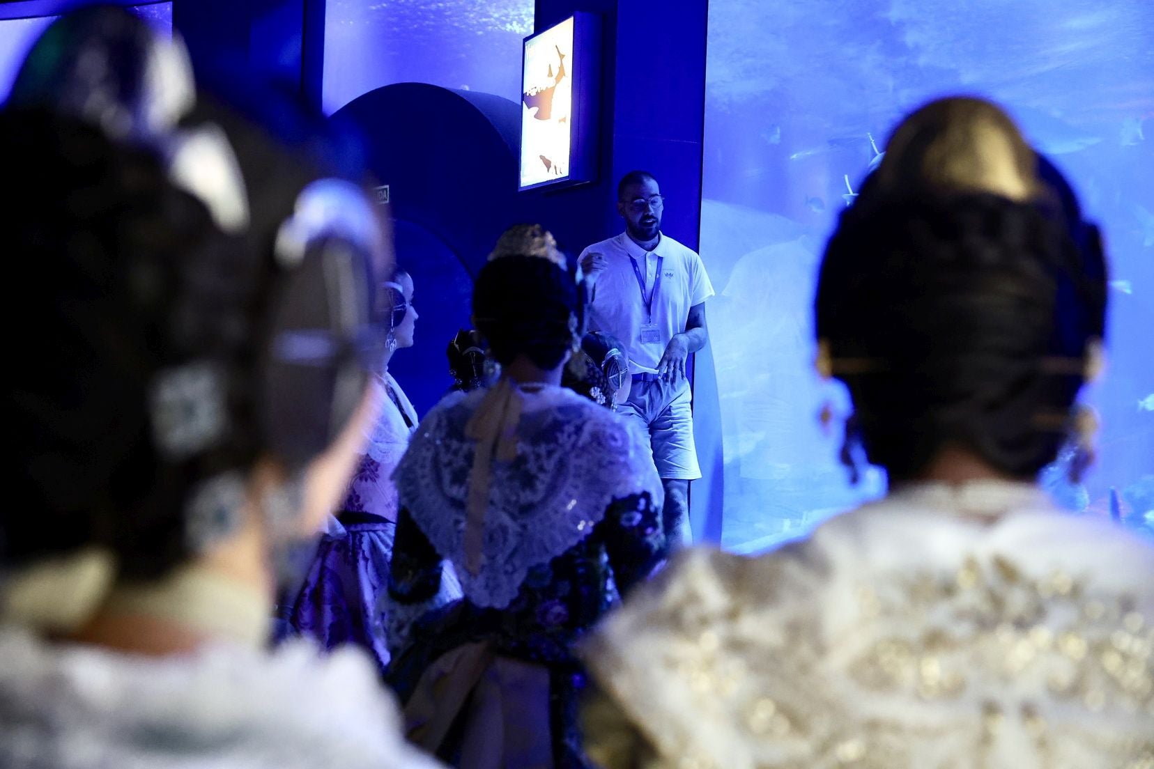 Las candidatas a fallera mayor de Valencia visitan l&#039;Oceanogràfic