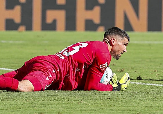 Matt Ryan, durante un encuentro del Levante.