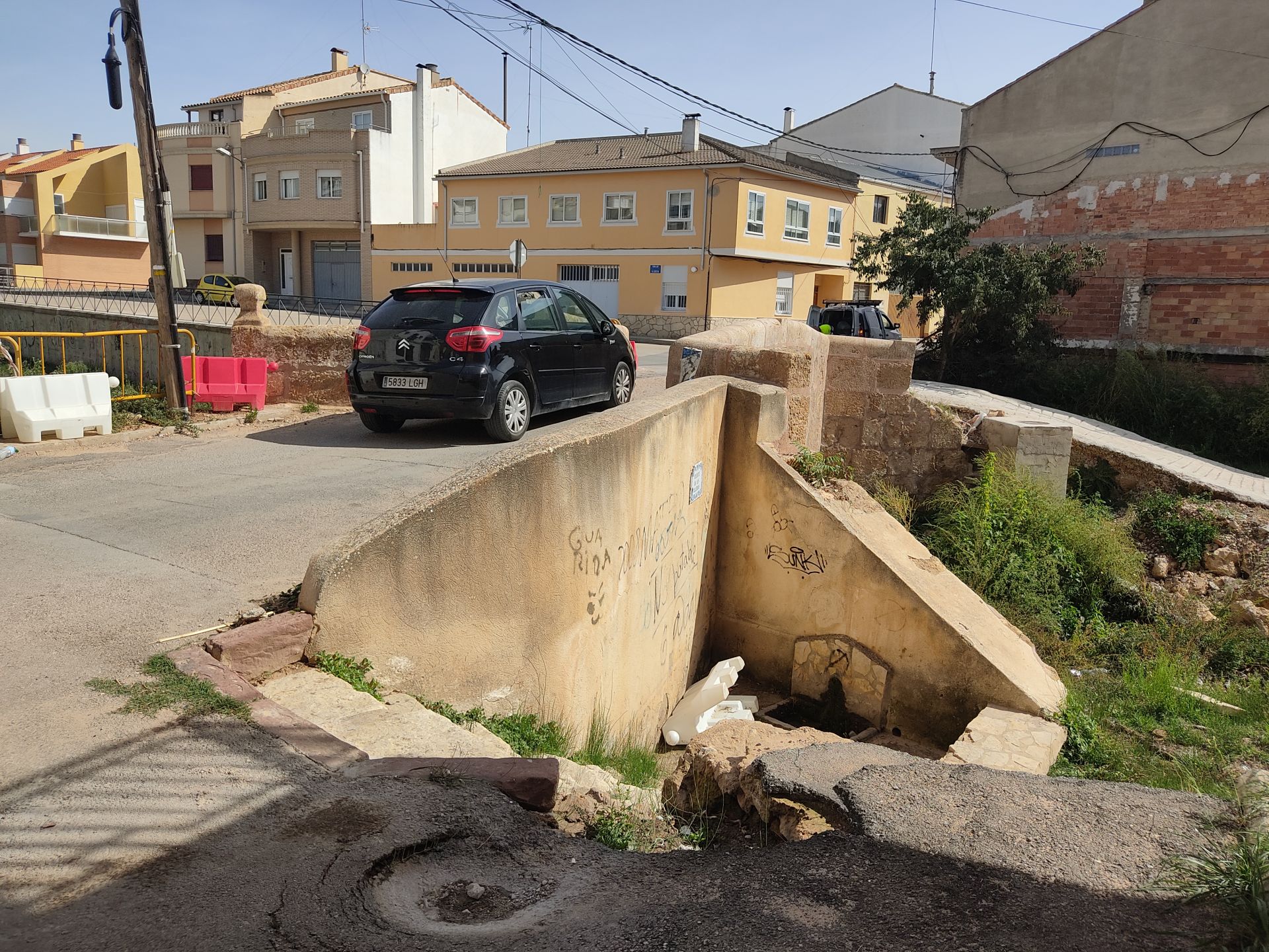 Imagen después - Requena, pendiente del inicio de las grandes obras de reconstrucción