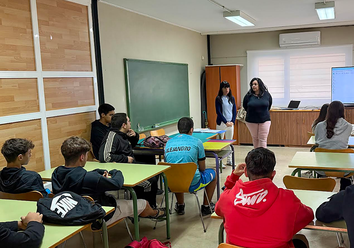 Onda impulsa nuevas oportunidades formativas con el inicio del programa de FP Básica en Instalaciones Deportivas