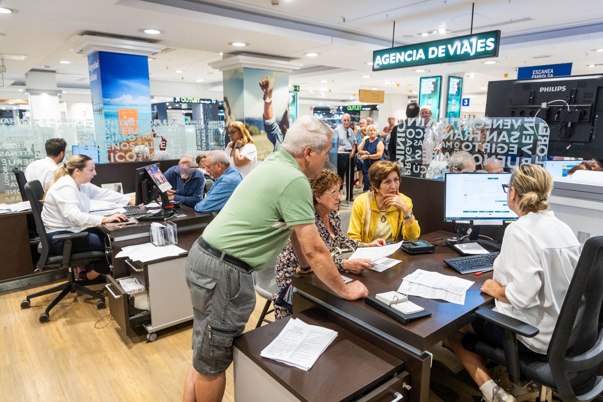 Comienza la temporada de Imserso en la agencias de viaje de la Comunitat